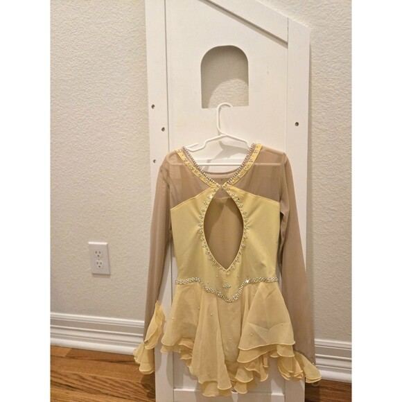 Competition Dress Yellow flowing FIGURE SKATING/ ice skating costume Girls Large - Picture 5 of 6